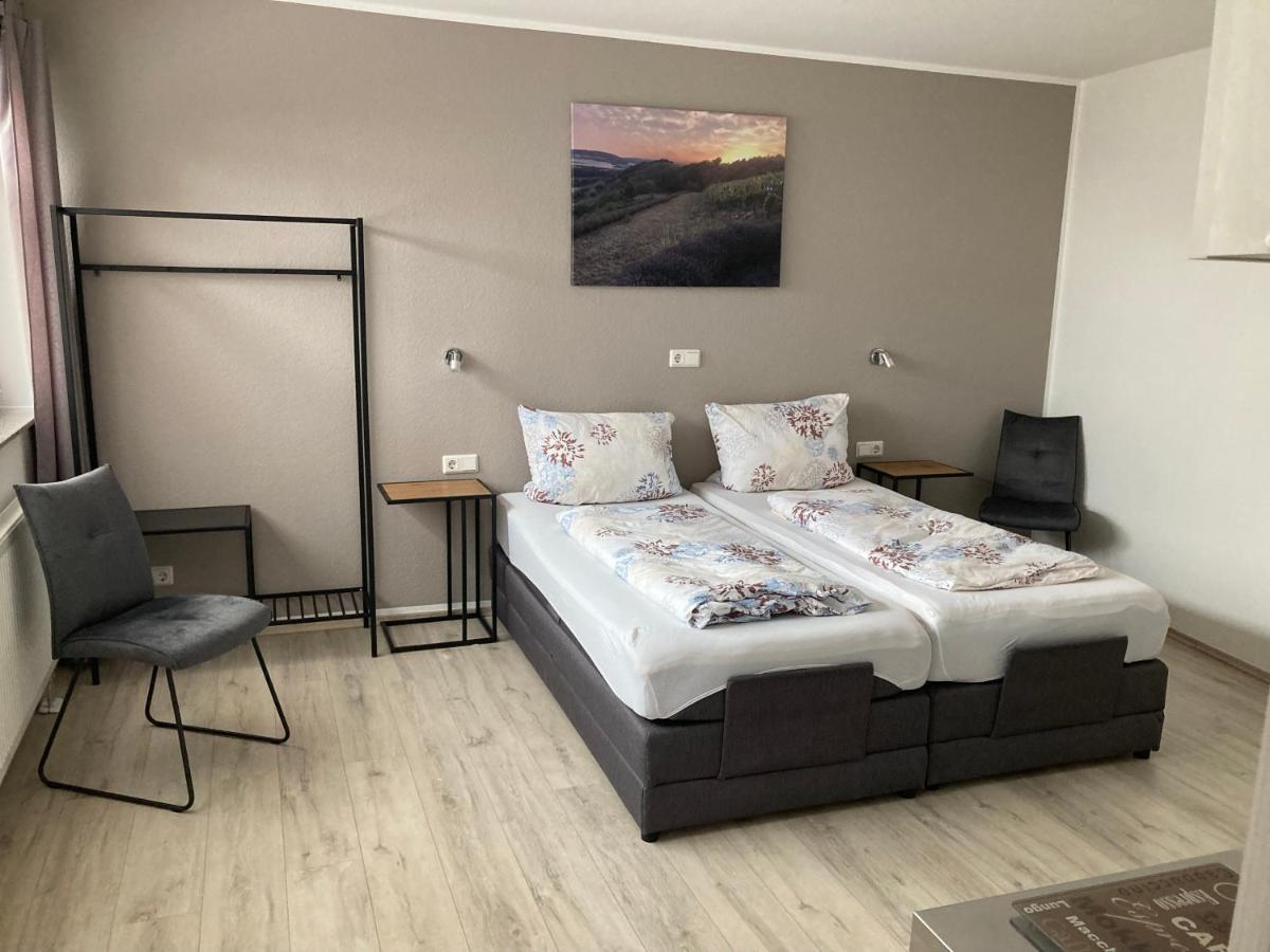 Отель Boardinghouse Alte Bank Wollstein Экстерьер фото